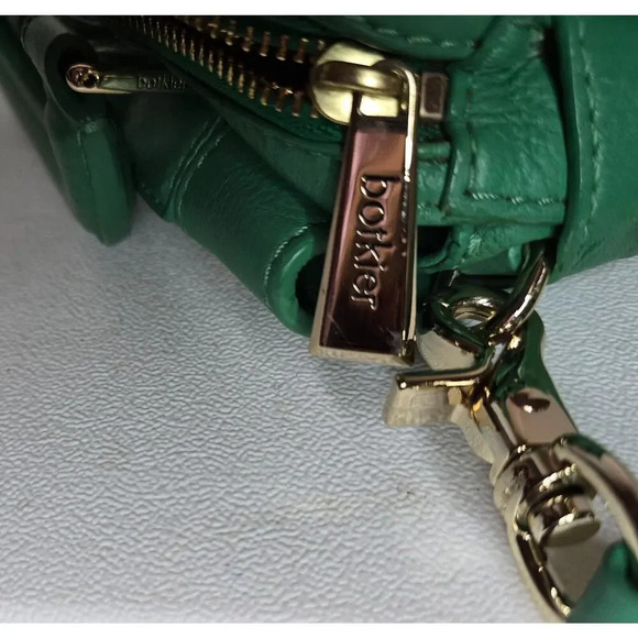 Botkier Leon Square Satchel Crossbody Leather Handbag Purse Green Blue Tab - Picture 13 of 13